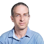 Доктор Теила Менес